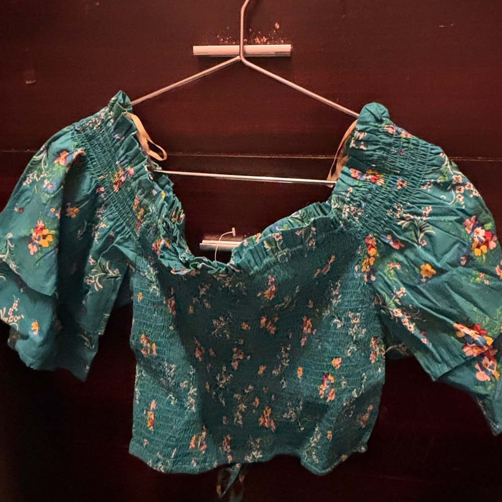 Floral Green Smocked Women's Top